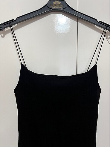 m Beden Pull and bear askılı siyah elbise