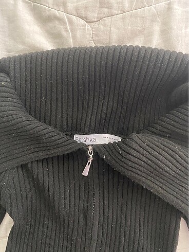 Bershka Crop hırka