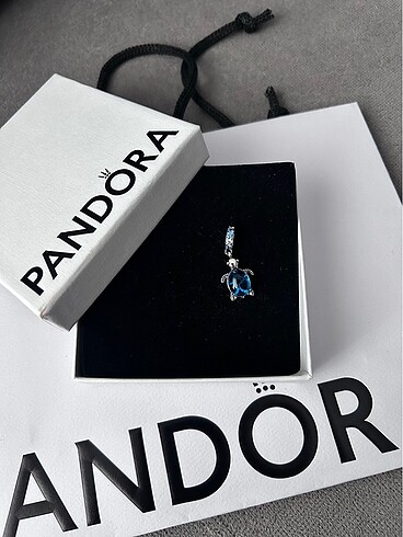 Pandora Deniz kaplumbağası charm