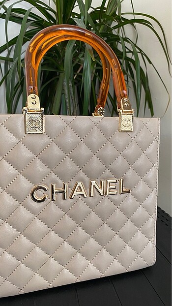 Chanel Kutu çanta