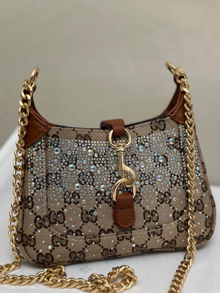 Zincir Detaylı Parlak Kahverengi Deri Kadın Çanta - Görsel 3