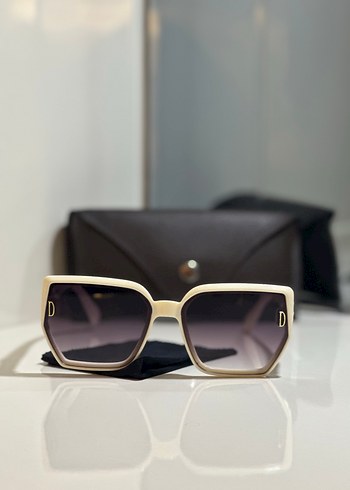 Dior Klasik Beyaz Kadın Güneş Gözlüğü - Görsel 3