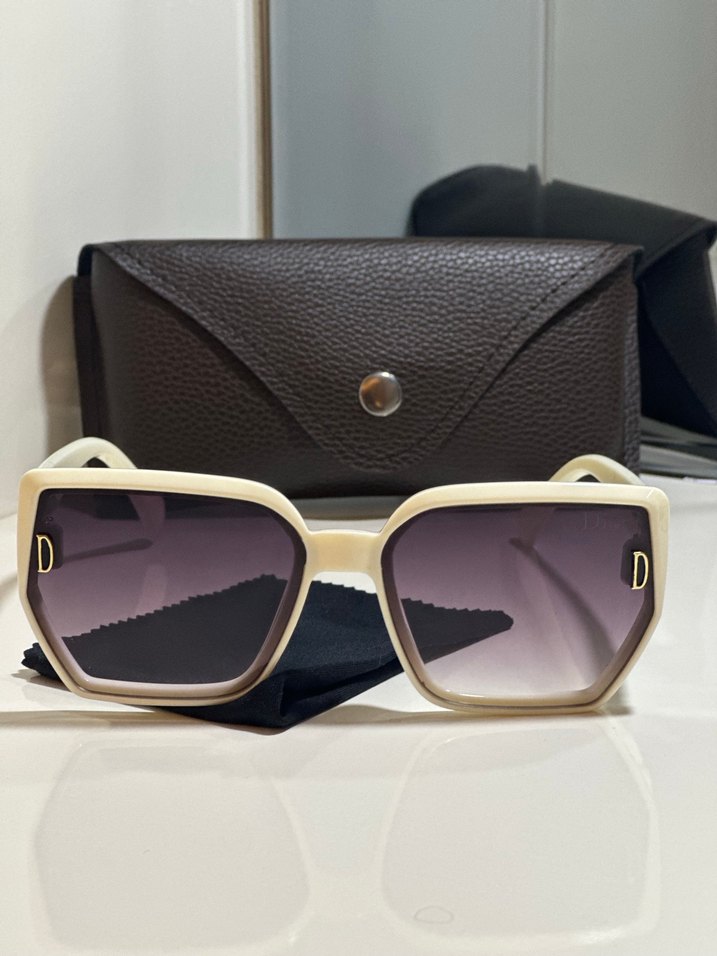 Dior Klasik Beyaz Kadın Güneş Gözlüğü - Görsel 2