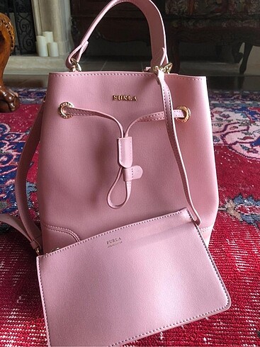 Furla çanta