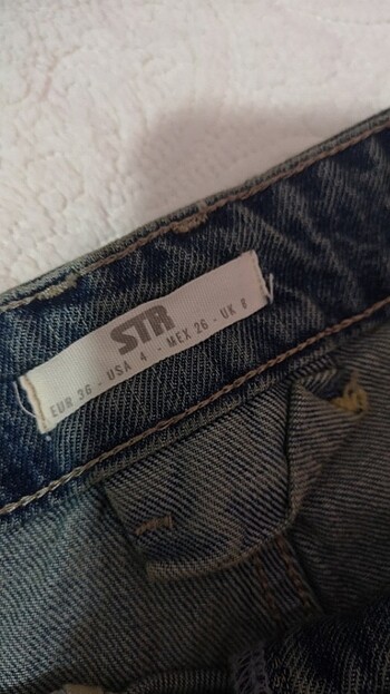 s Beden Stradivarius jean