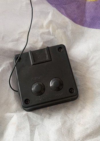 Kare Siyah Güneş Enerjili Power Bank - Görsel 2