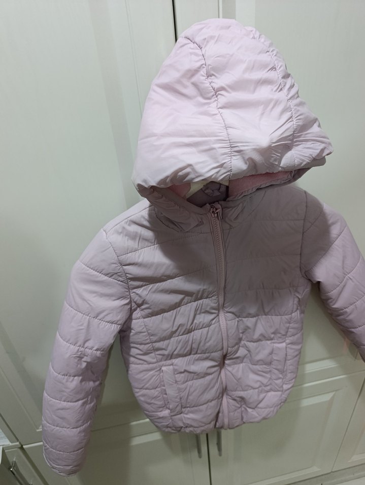 LCW 9-10 yaş Kız Çocuk Kapüşonlu mont. içi polar - Görsel 4