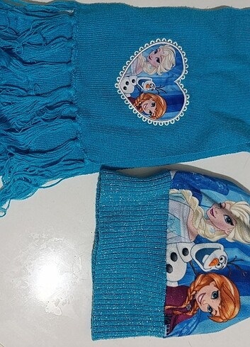 5-8 Yaş, 22 cm Beden çeşitli Renk koton Disney frozen atkı takım. 1 kez kullanıldı