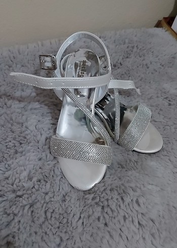 Beyaz çocuk Dolgu Topuklu Abiye Ayakkabı - Görsel 3