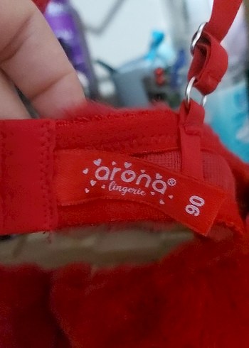 Kırmızı Peluş Street Wear Sütyen - Görsel 2