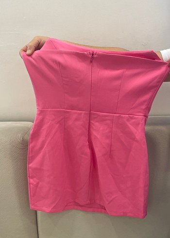 Pembe Elbise - Görsel 2