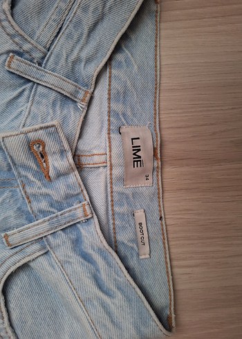 Zara Straight Jean