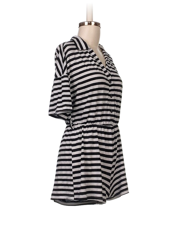 Trendyol & Milla Kısa Tulum %70 İndirimli. - Görsel 2