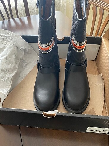 37 Beden harley davidson kadın bot