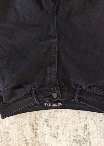 Siyah Kadın Denim Pantolon Velcro Detaylı - Görsel 2