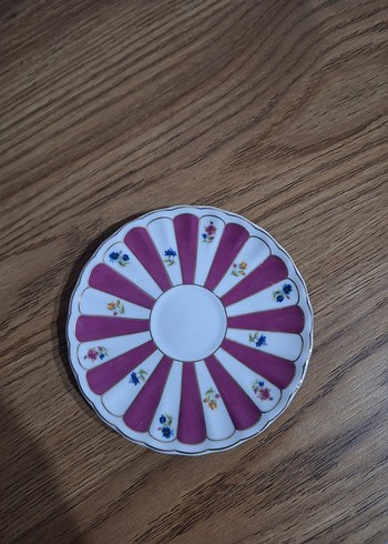 Çiçek Desenli Çok Renkli Porselen Tabak - Görsel 3