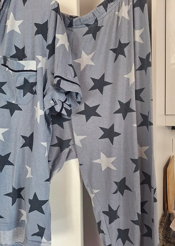 46 Beden Gri Yıldız Desenli Kısa Kollu Kadın Pijama Takımı