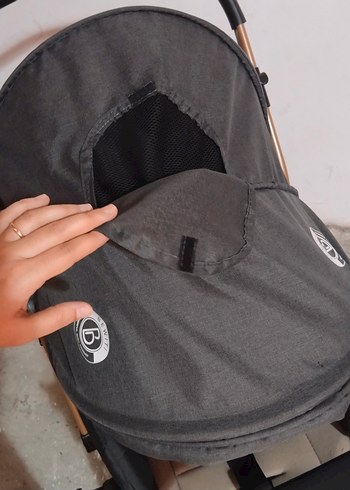 Diğer Beden Koyu Kahverengi Bebek Arabası