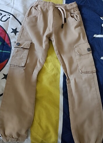 Zara Zara kargo pantolon 9-10 yaş 