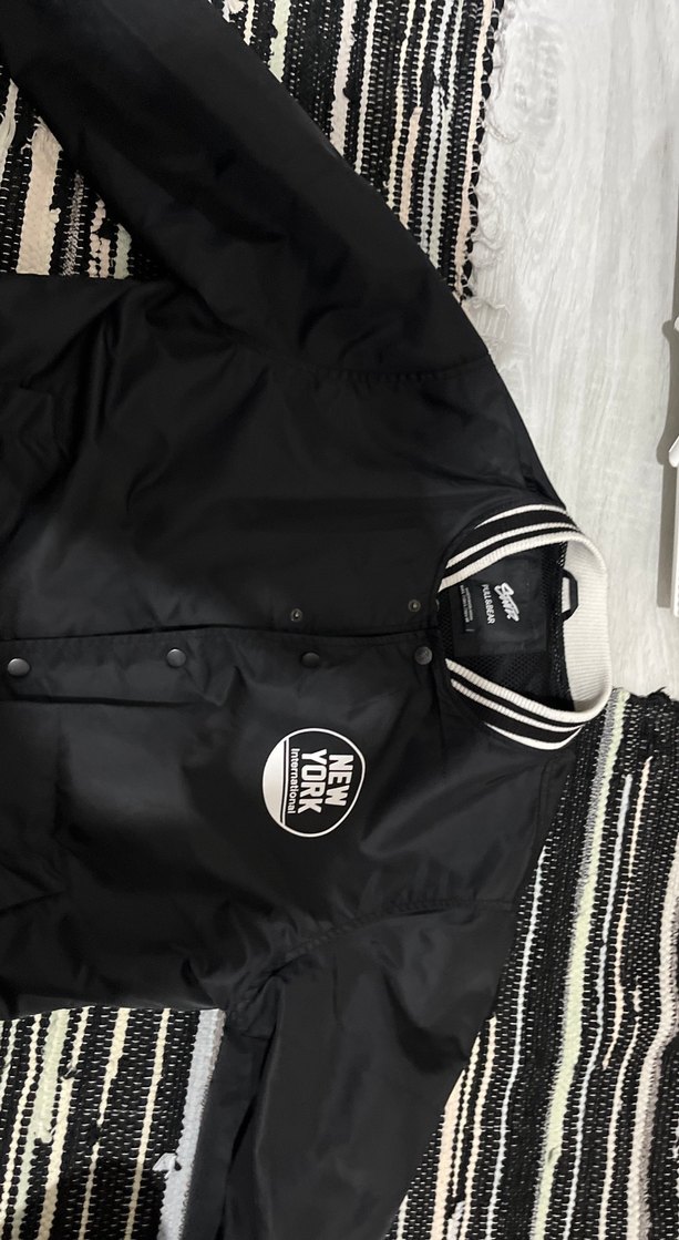 Siyah Düğmeli Kadın Bomber Ceket - Görsel 3