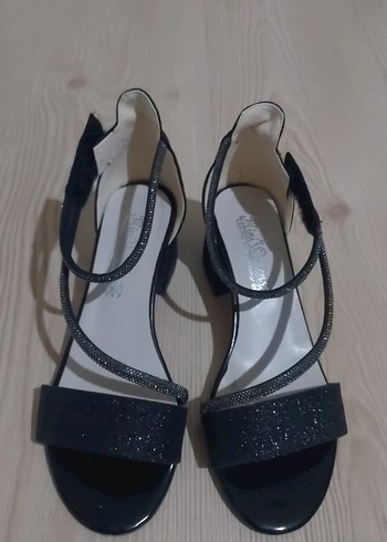 Siyah Tokalı Yüksek Topuklu Abiye Ayakkabı - Görsel 2