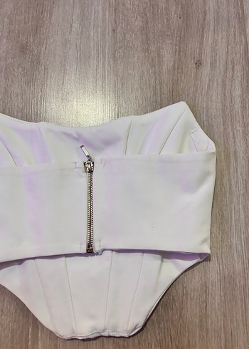 Trendyol & Milla beyaz korse straplez bluz
