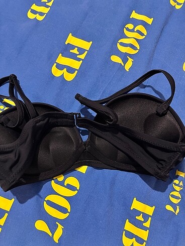 Penti siyah bikini üst