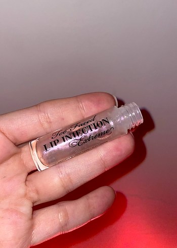 Too faced lip injection extreme clear plumper travel size - Görsel 7