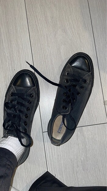 Siyah kısa Converse