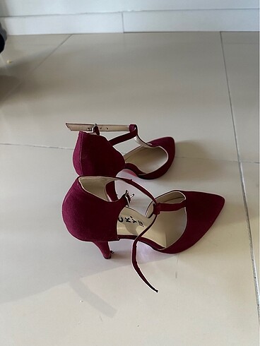 38 Beden Bordo stiletto