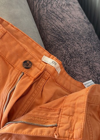 Stradivarius Pantolon