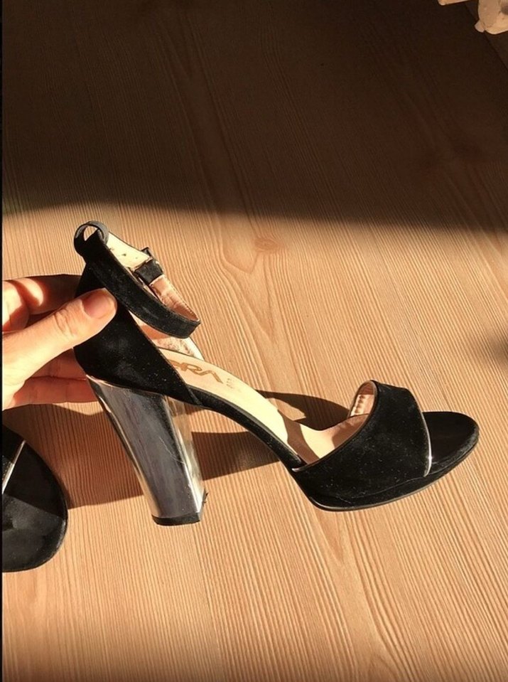 Kadın Siyah Tokalı Blok Topuklu Ayakkabı - Görsel 3