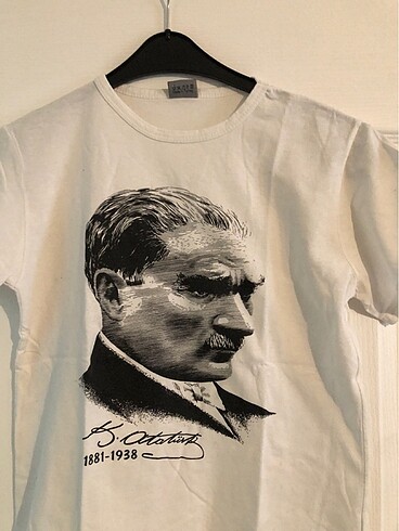 Diğer Atatürk temalı tşort