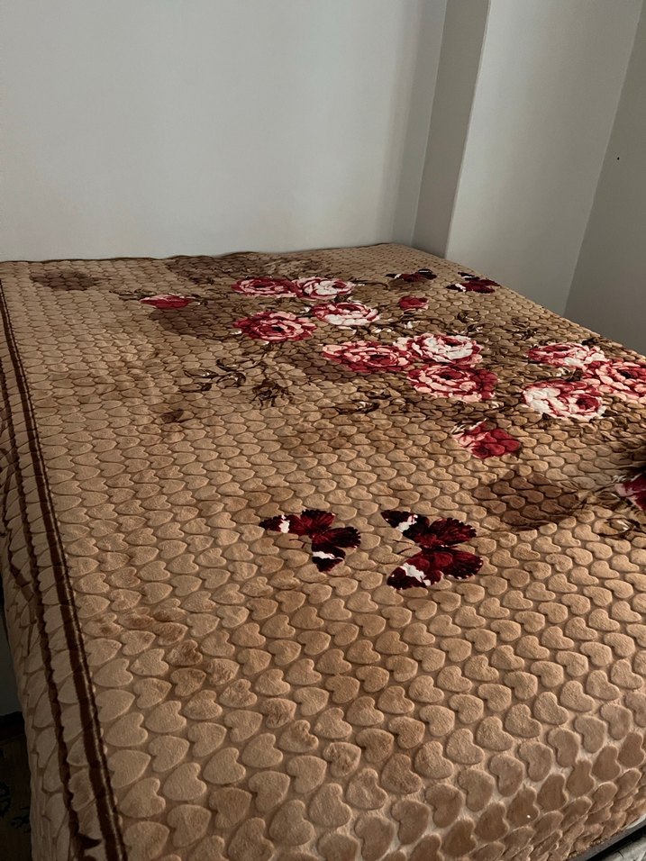 Çift taraflı yatak örtüsü - Görsel 2