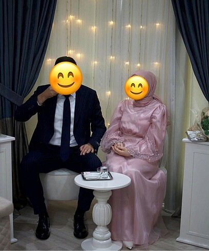 Nişan elbisesi