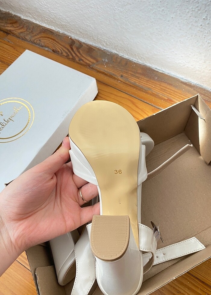 Krem topuklu ayakkabı - Görsel 5