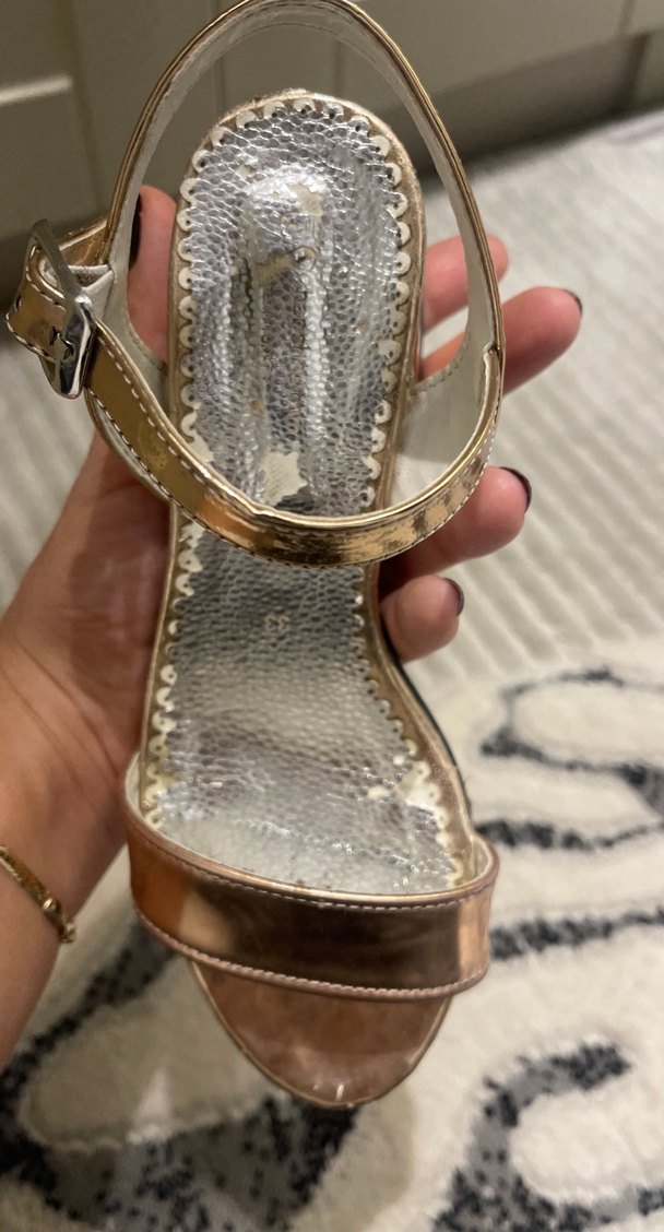 Rose gold Renkli Tokalı Topuklu kız çocuk Ayakkabı - Görsel 2