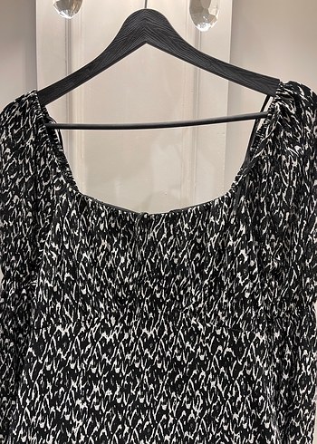 Siyah Bağlamalı Uzun Pliseli Kadın Elbise - Görsel 3