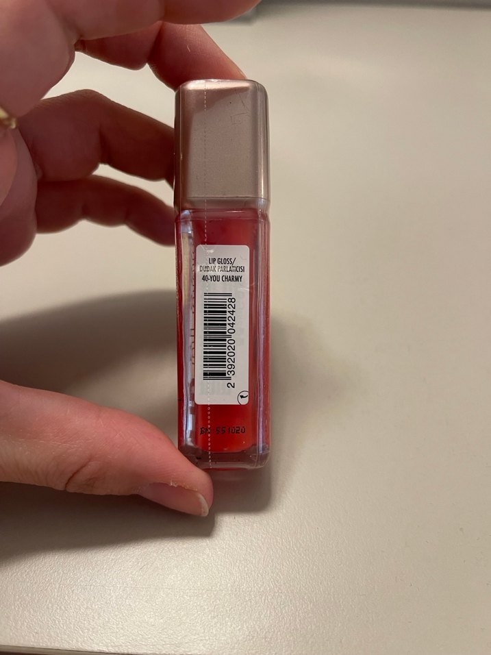 Parlak Kırmızı Ruj - Görsel 2