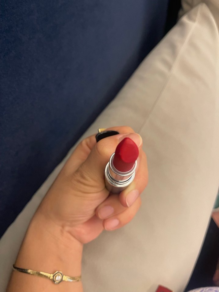 Canlı Kırmızı Ruj - Görsel 4