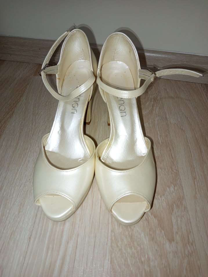 Bej Tokalı Kadın Topuklu Abiye Ayakkabı - Görsel 3