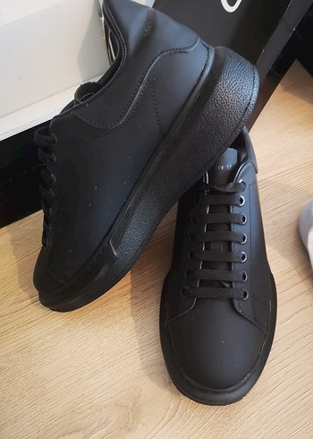 Alexander McQueen Siyah Erkek bayan unisex Spor Ayakkabı - Görsel 3