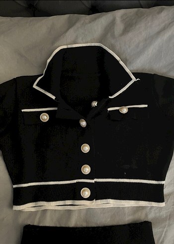 Düğmeli Siyah Mini - Görsel 3