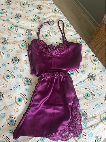 Şortlu saten pijama