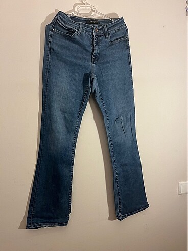 Mavi Jeans