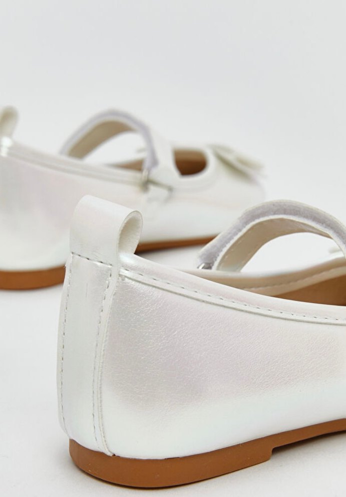 Kızlar İçin kırık beyaz ( ekru )Fiyonk Detaylı Babet - Görsel 5