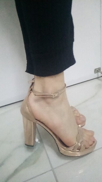 Topuklu ayakkabı kadın