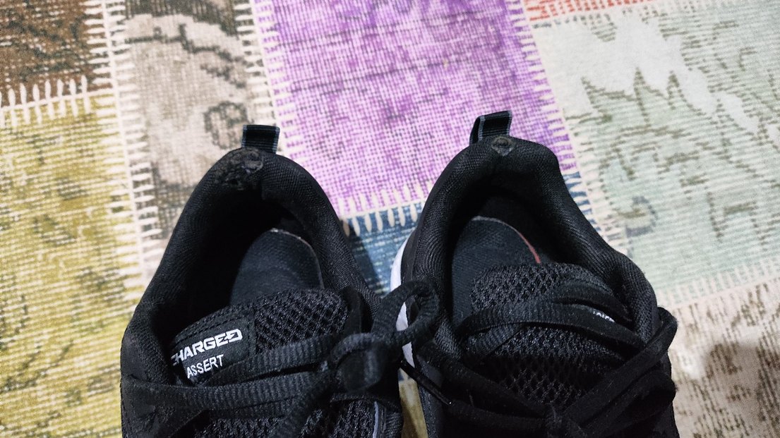 Under Armour Charged Assert Spor Ayakkabı - Görsel 5