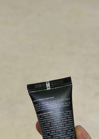 İno ruby gold glowskin - Görsel 4