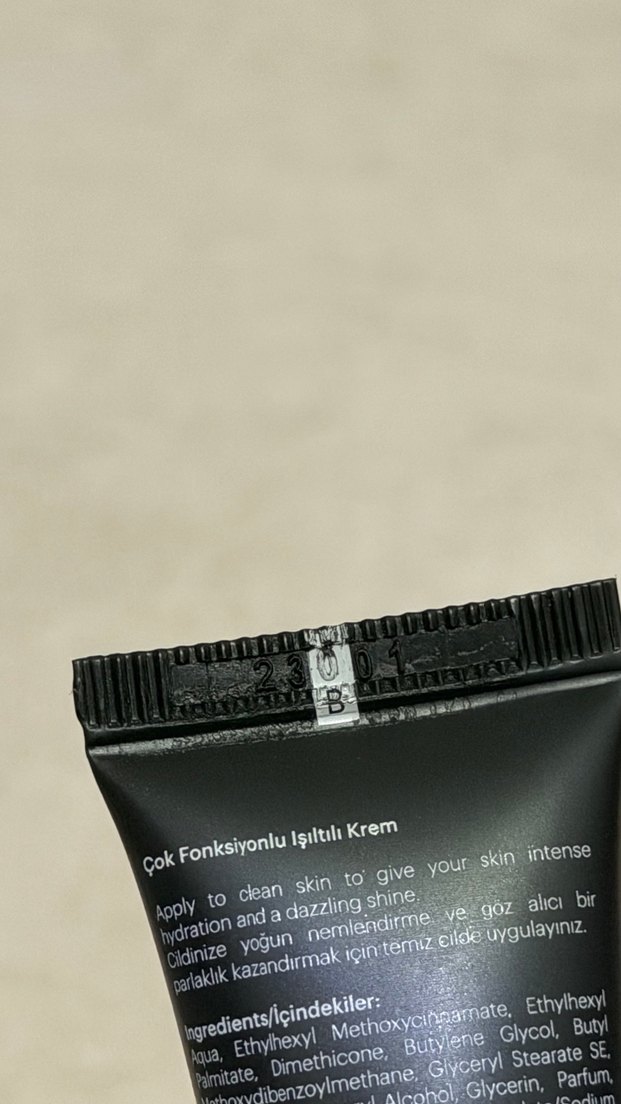 İno ruby gold glowskin - Görsel 5